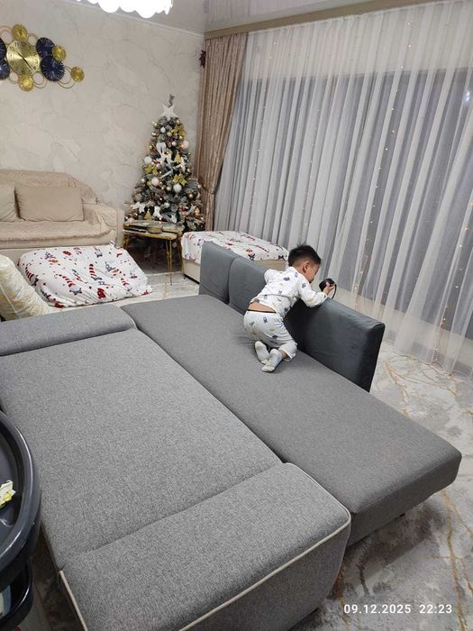 Продаётся диван раскладной цена 25тыс