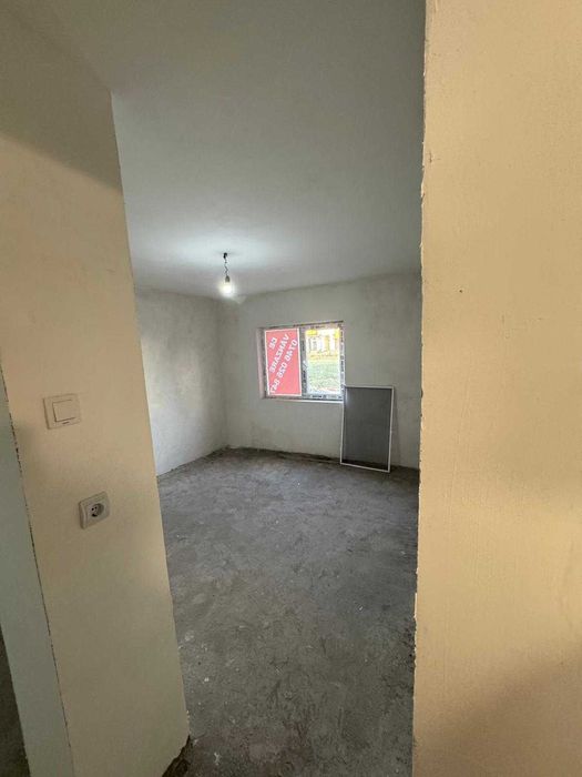 Apartament 4 camere zona centrala, Matasari-Gorj.