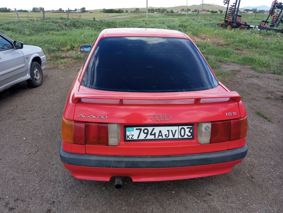 Продам audi 80 карбюратор сел поехал