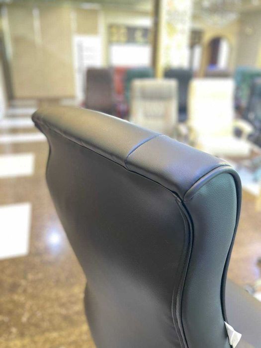 кресло для руководителей С количеством со склада