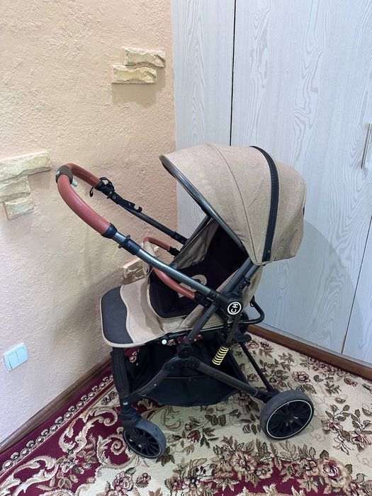 Продам детскую коляску