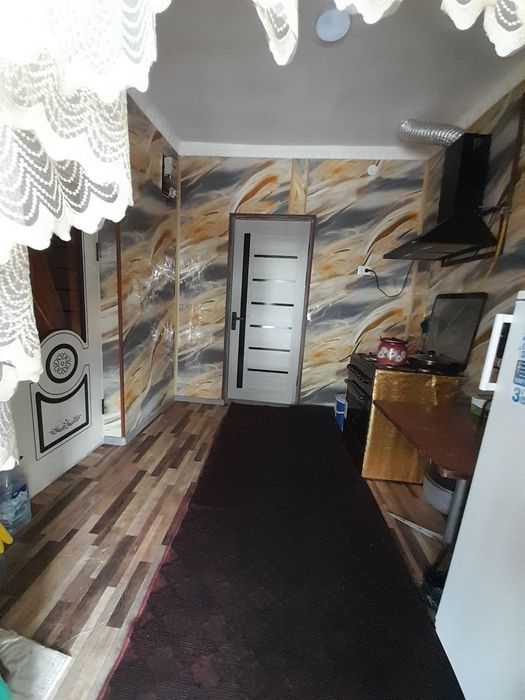 Xovli uy sotiladi