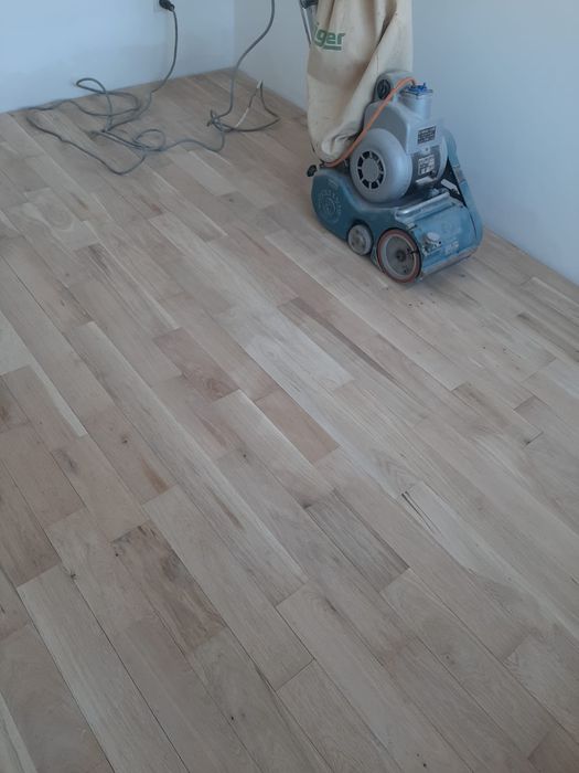 Raschetare - reconditionare parchet masiv