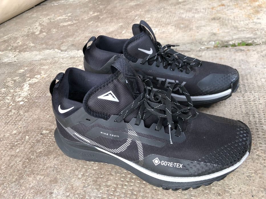 Vand  Nike si adidas sport