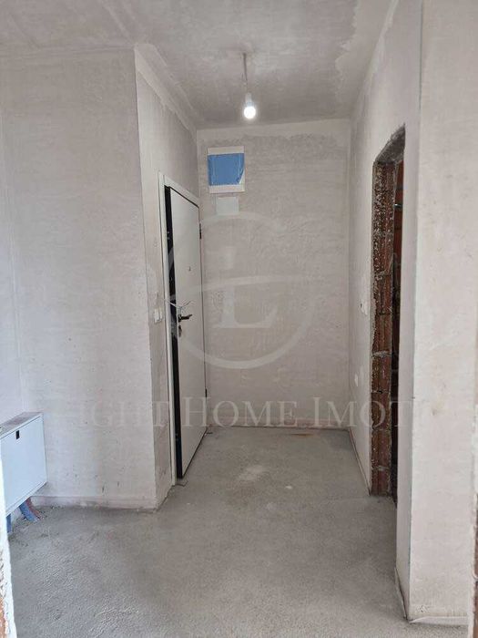 Продава се Двустаен апартамент в Пловдив, Тракия - 74 кв.м за 884 €/кв.м - Снимка #2