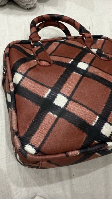 Оригинална чанта Marc Jacobs