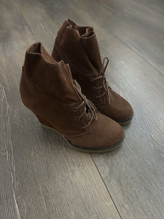 Ghete dama cu platforma 38