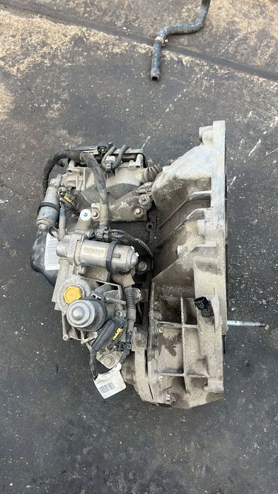 Conversie cutie robotizata 0.9 dacia logan