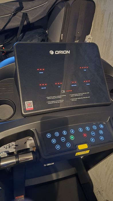 Vand banda de alergare Orion Sprint C6