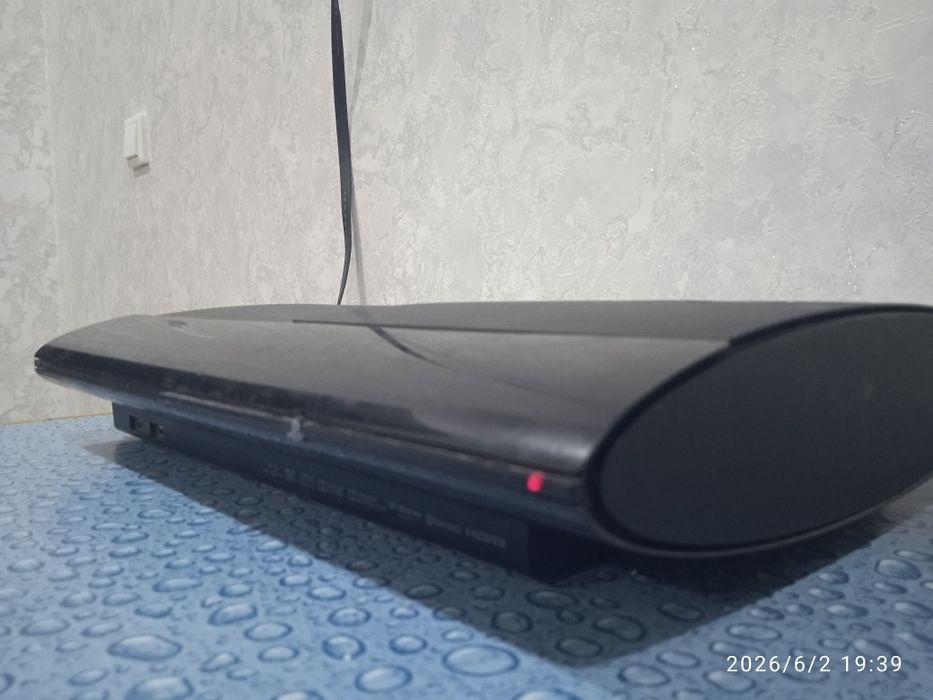 Sony PlayStation 3 super slim 1tb