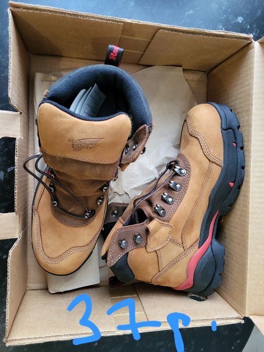 Сефти Ботинки размнр 37