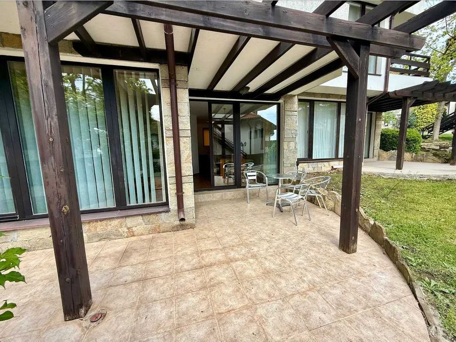 Продава се Къща в с. Кошарица, Област Бургас - 135 кв.м за 830 €/кв.м - Снимка #1