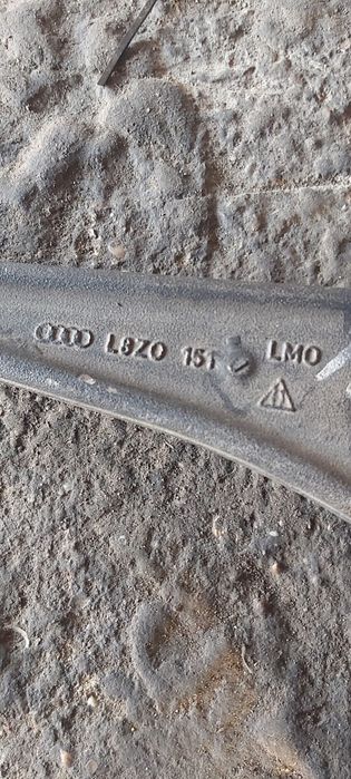 Носач за ауди а2