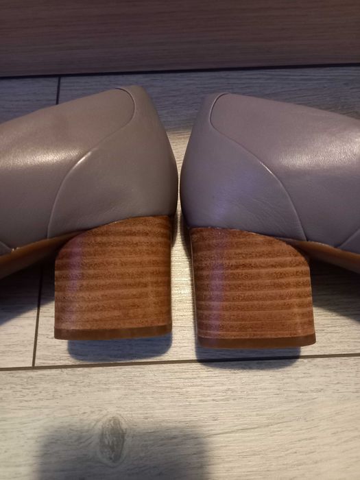 Дамски обувки Clarks