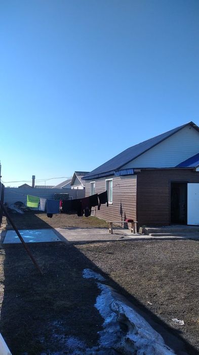 Продам дом с большой территорией