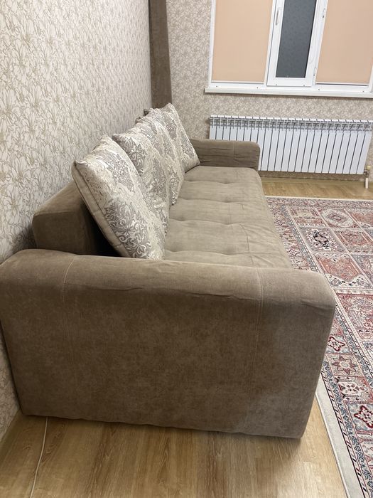 Диван книжка с подушками