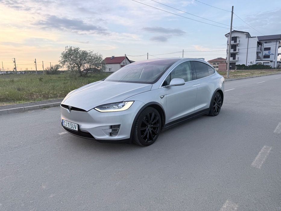 Tesla Model X Inmatriculata recent