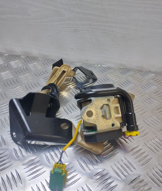 Centura Siguranta   Stanga spate 3D0857805J Volkswagen VW Phaeton pri