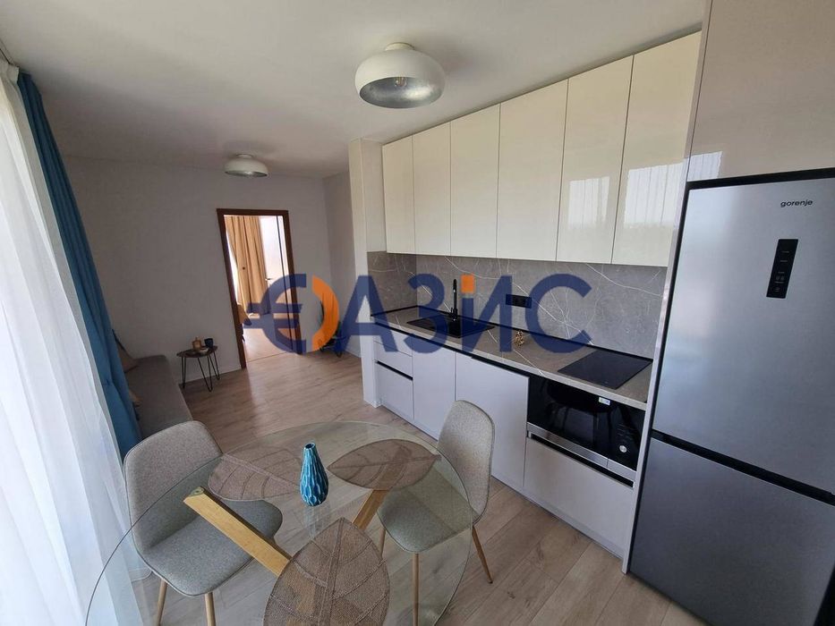 Апартамент с 1 спалня," Краун Форт Клъб", 5 етаж, България, Свети Влас