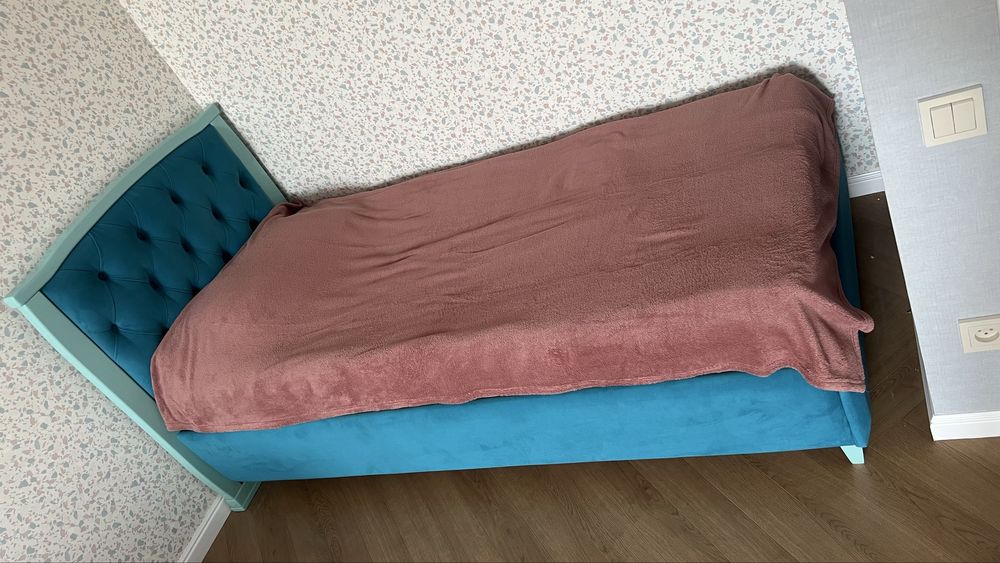 Продам две кровати