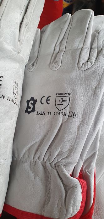 Продам Новые Кожаные Перчатки!!!