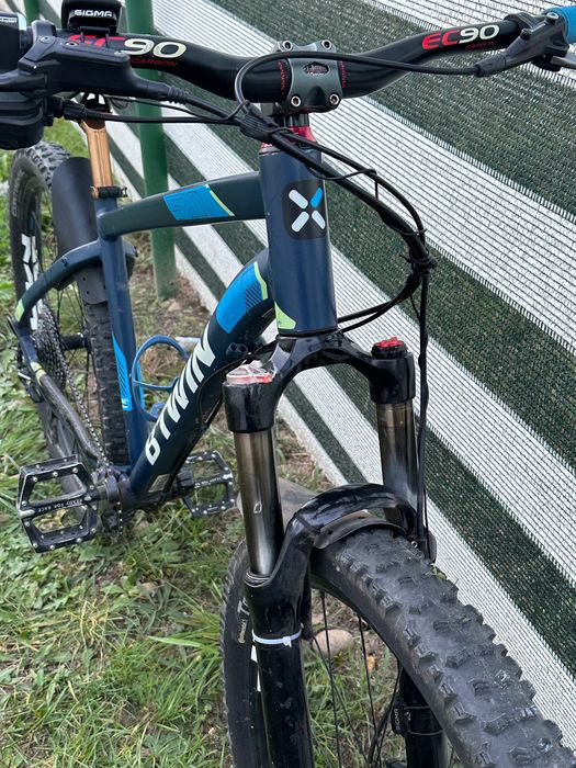 Bicicleta hardtail B’TWIN
