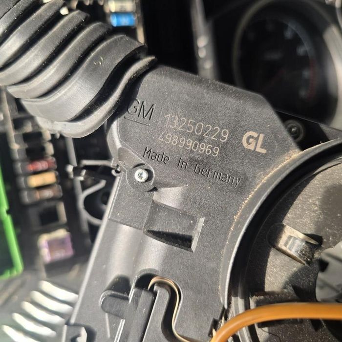 Kit pornire complet Opel Zafira B 1.6 I 105 cp 77 kw Z16XE1