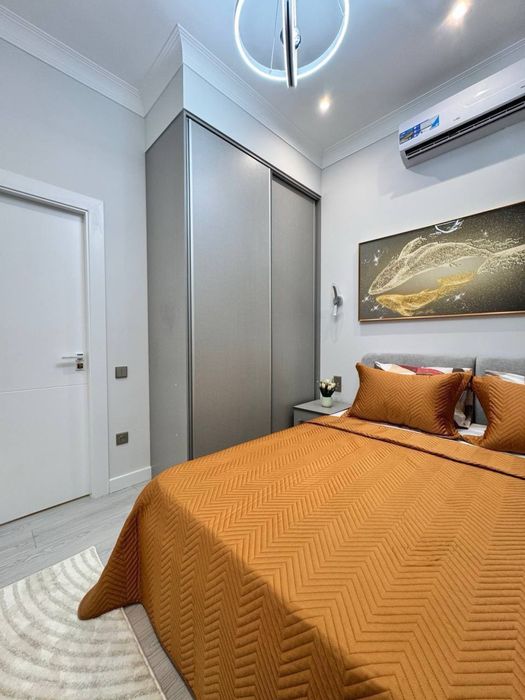 Паркетский / Evos , 3/8/8 уютная квартира по очень выгодной цене.