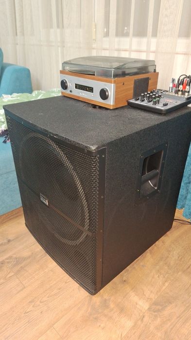 Активен субуфер Italian Stage  18"