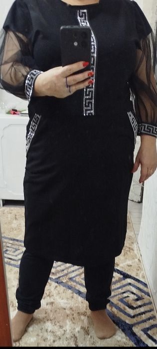 Продам новое платье.