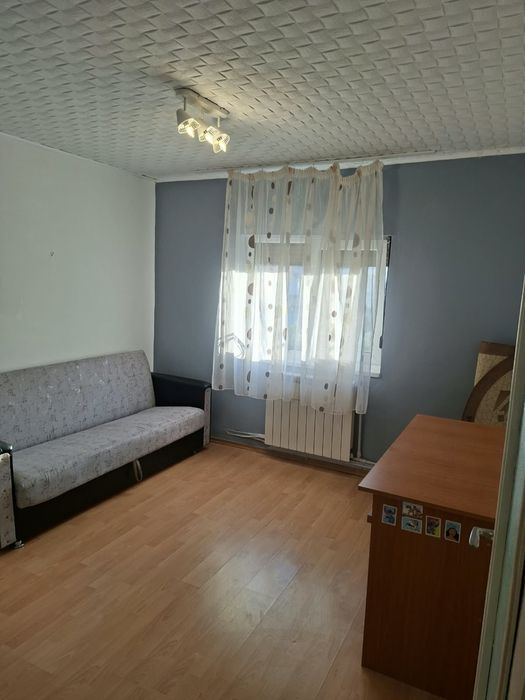 Apartament 2 Camere Proprietar 52m Etj4 din 4 bloc din 89 str Traian zona Piata Centrala Oras Galati