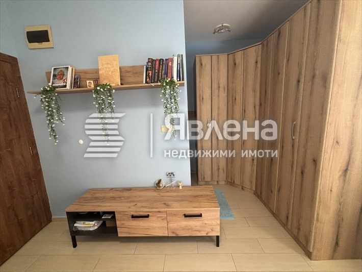 Курортна и туристическа сграда, подходяща за многофамилна къща