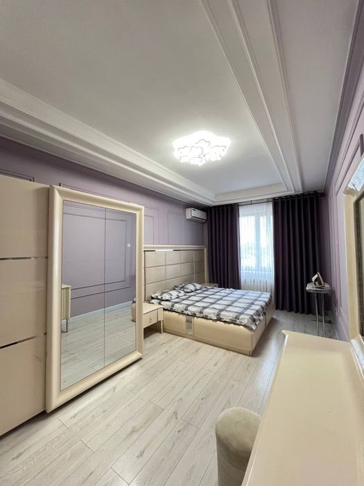 Своя Продается Квартира Новостиройка 3/6/8 . Улица Мукимий Хамза