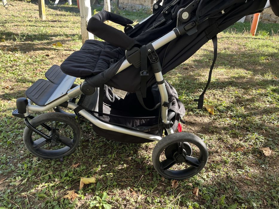 Mountain Buggi Количка за близнаци Duet V3 Black