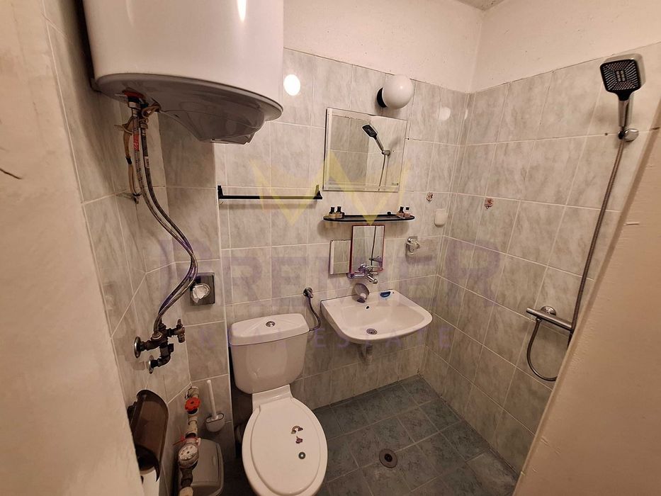 Дава се под наем Тристаен апартамент в Варна, Колхозен пазар - 70 кв.м за 484.5 € - Снимка #7