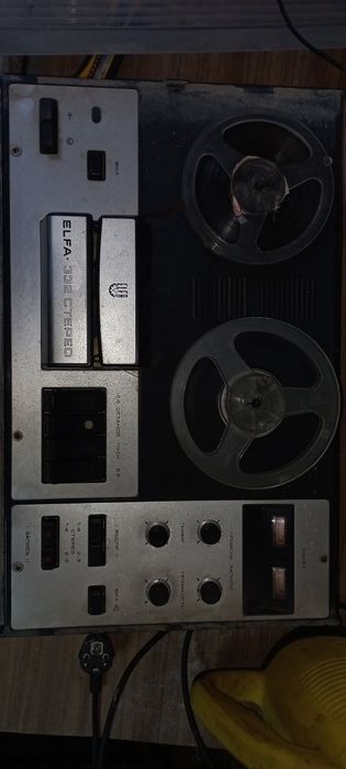 Продам магнитофон бабинный