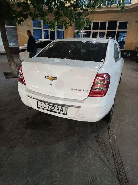 Срочно сотилади.