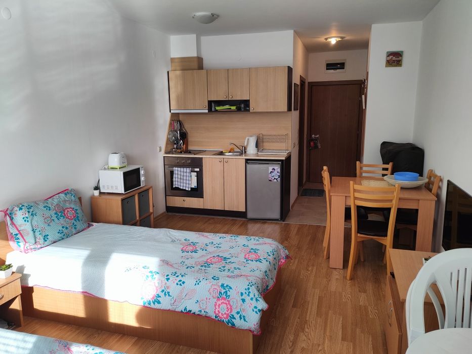 Продава се Едностаен апартамент в Разлог - 41 кв.м за 568 €/кв.м - Снимка #1