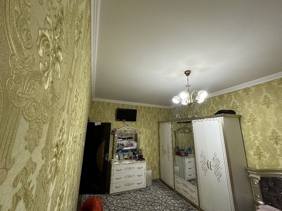 Уй сотилади маклерсиз узимзани уй 90 фоиз евро ремонт 87 кв.м