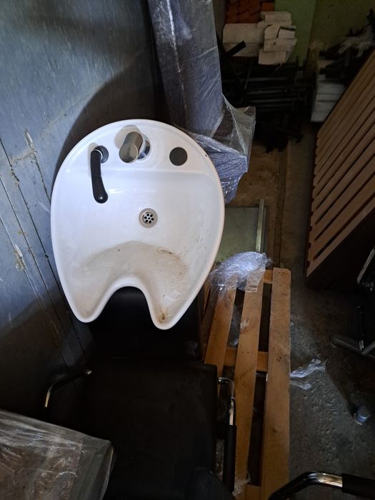 Фризьорски салон внос от Германия.