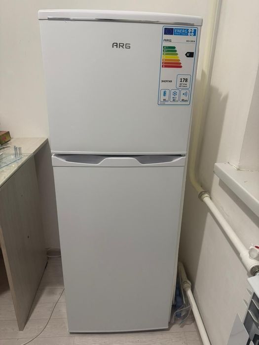 Холодильник сатылады