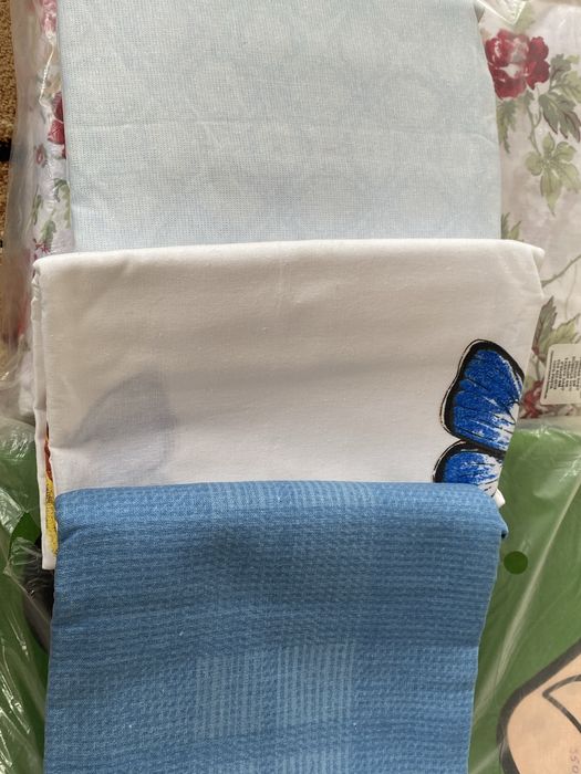 постельное белье и наволочка