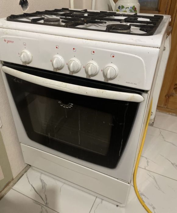 Газ плиту продаю