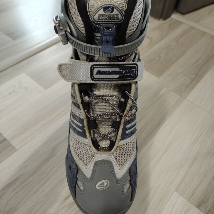 Vând role marime 43