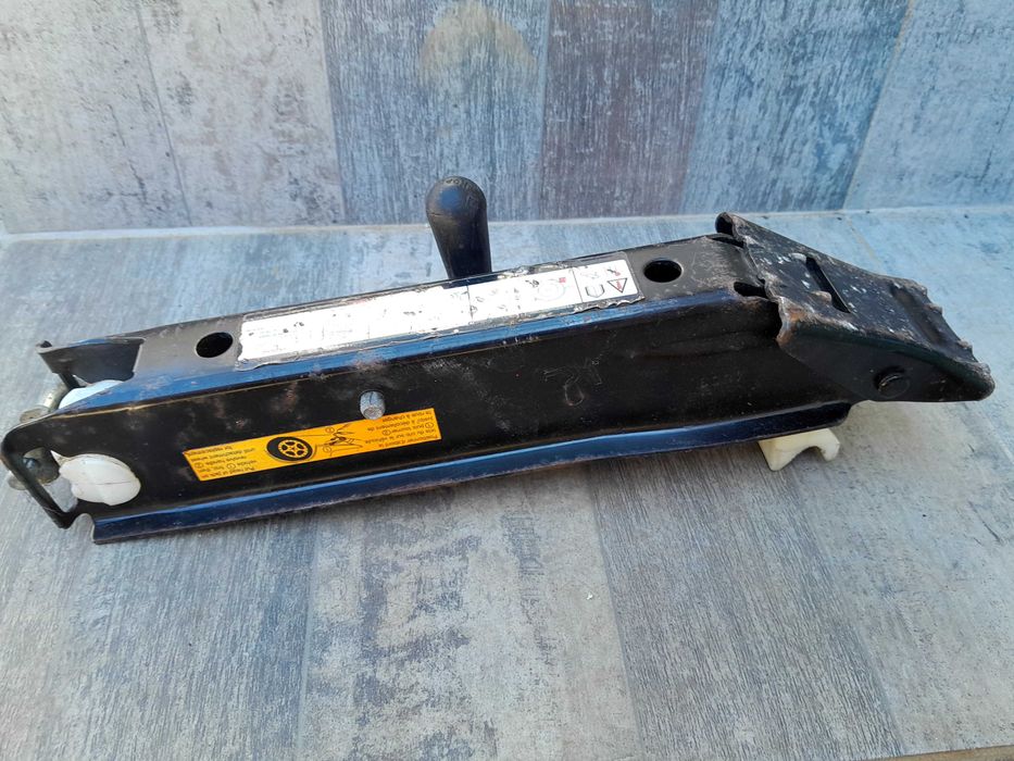 Крик за Опел Мерива