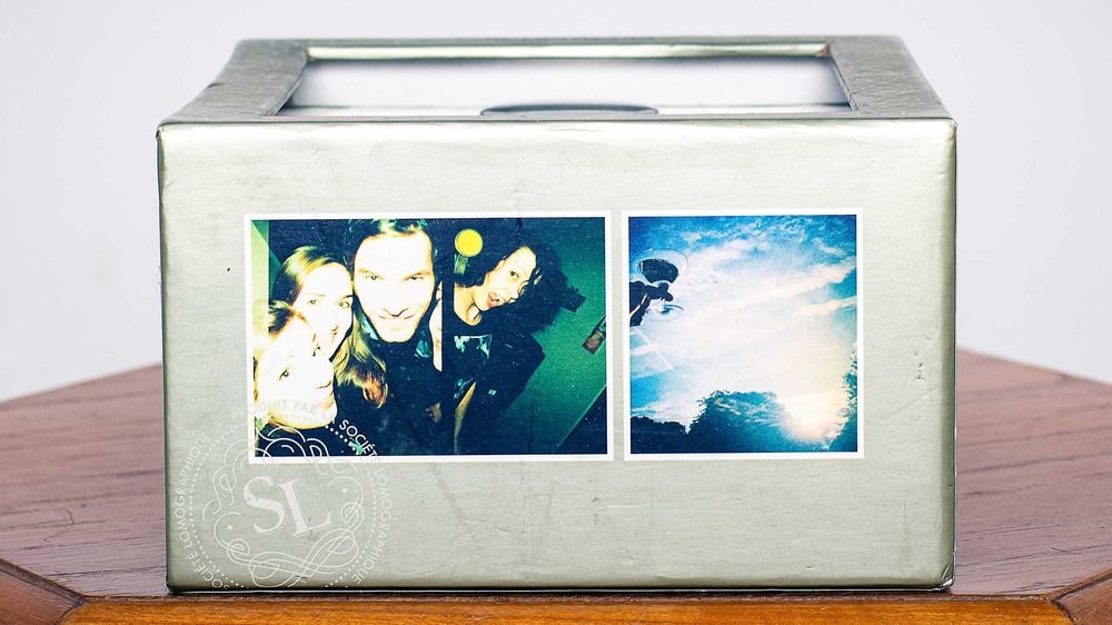 Aparat foto Lomography Diana Mini Premier Cru – ediție limitată