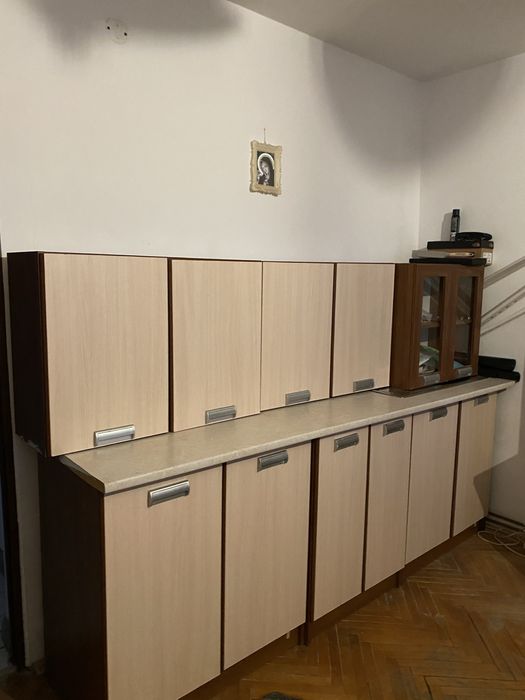 Vand mobila bucatarie