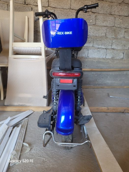 Скутер аманат х6