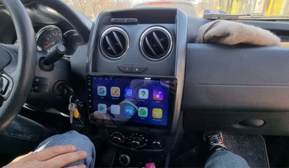 Navigatie Dacia Duster