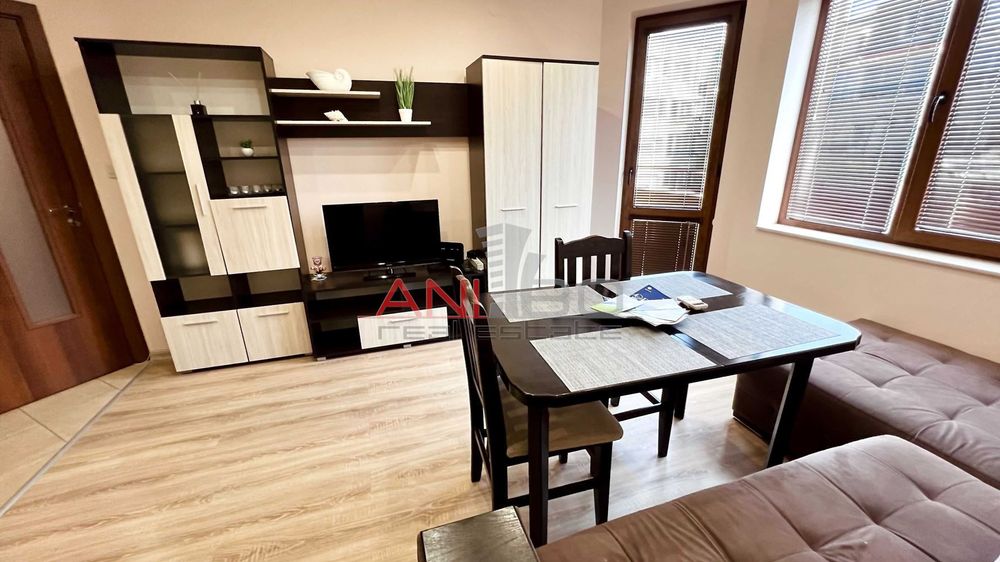 Дава се под наем Двустаен апартамент в Варна, Цветен квартал - 44 кв.м за 418.71 € - Снимка #2